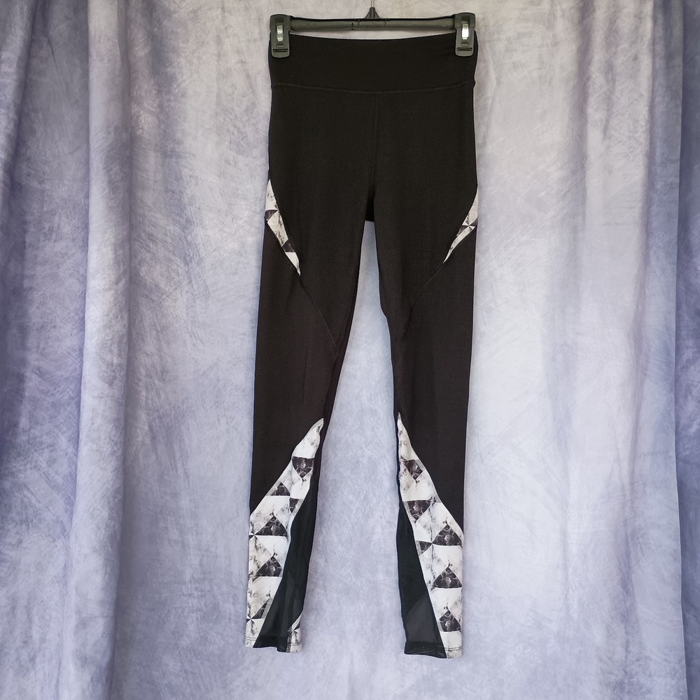 SO Yoga High Rise Leggings Black Marble Print Mesh Panel